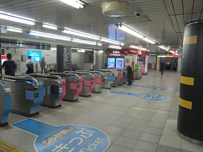 （１）桜新町駅改札